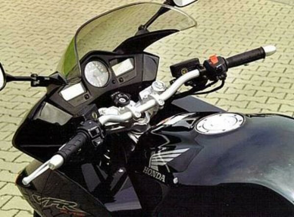 STREET-BIKE-UMBAUKIT FÜR VFR800FI 2002-04