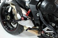 GILLES TOOLING MUE2 Einstellbare Fußrastenanlage Schwarz/Rot MV Agusta Brutale 675/800