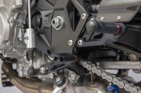 GILLES TOOLING FXR zurückverlegte Fußrastenanlage Schwarz BMW S1000R/RR