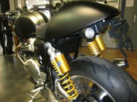 ACCESS DESIGN Kennzeichenhalter Radlauf schwarz Triumph Thruxton 1200