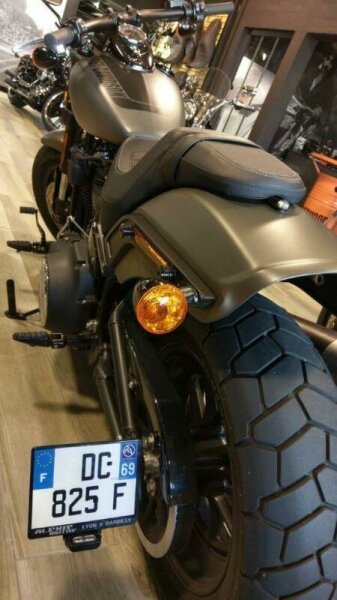 ACCESS DESIGN Kennzeichenhalter seitlich schwarz Harley Davidson Fat Bob 114